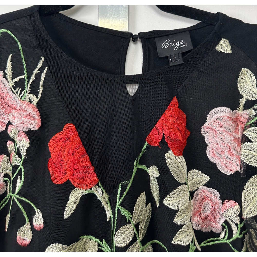 Beige by eci Black Embroidered Floral Blouse Sheer Bell Sleeve L Lined Party D31 - Picture 2 of 7